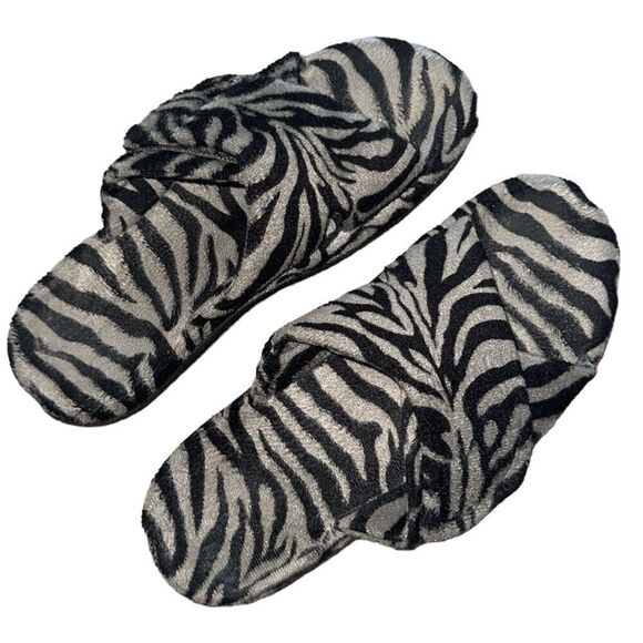 Orthaheel Relax Zebra Sandals! - Picture 1 of 8
